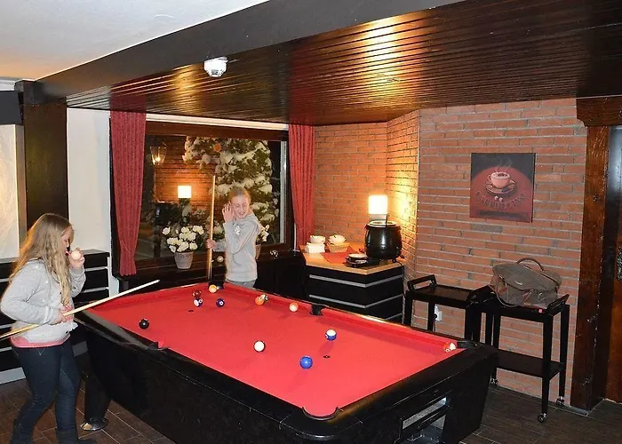 Отель Altastenberg 2*